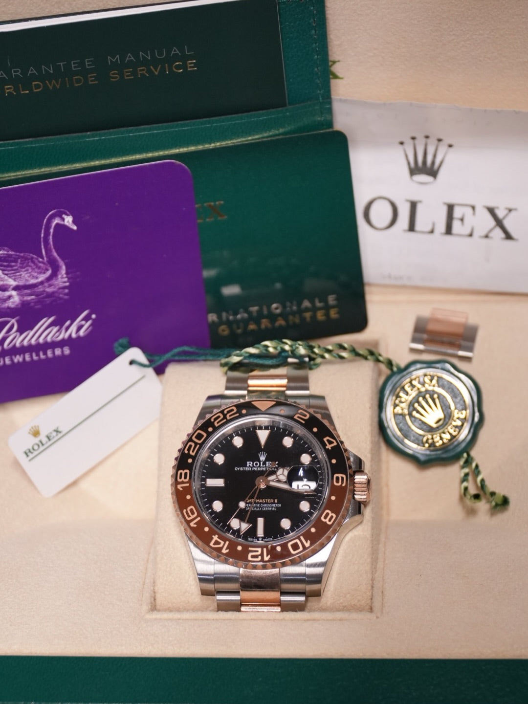 Rolex GMT-Master II “Root Beer” 2022 – Ref. 126711CHNR